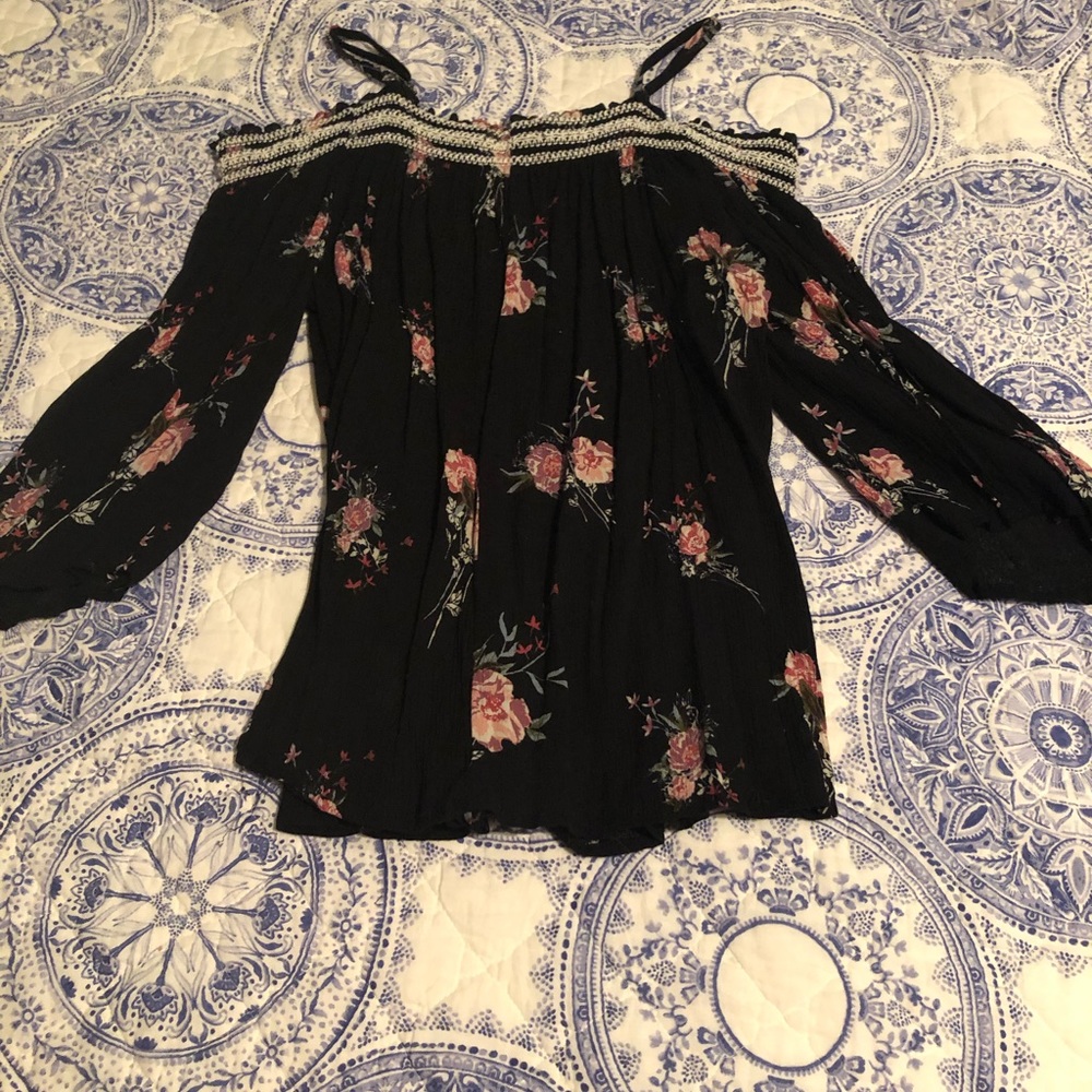 cold shoulder Blouse